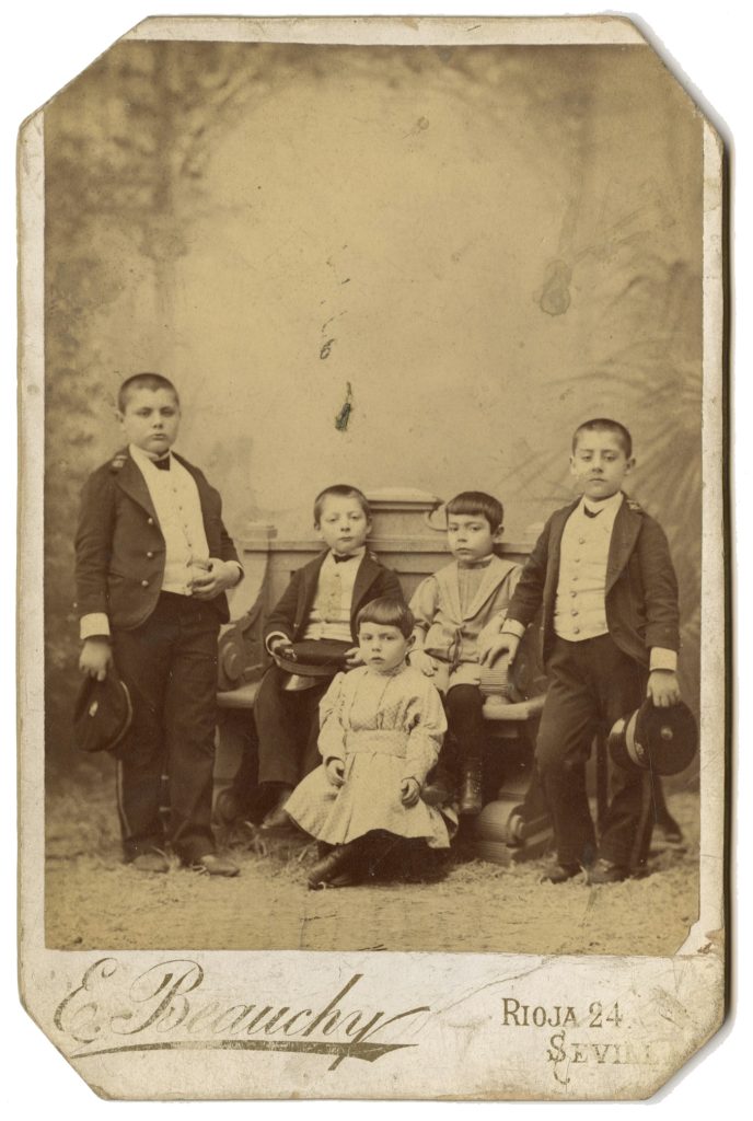 E. Beauchy. Sevilla. c. 1890